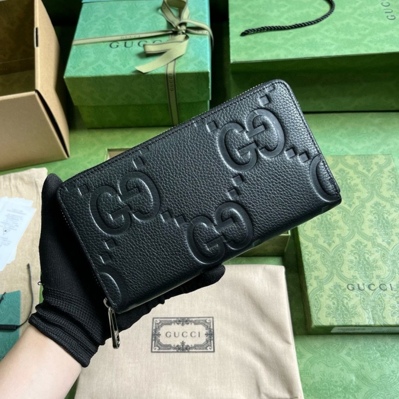 G*u*i wallets & purse